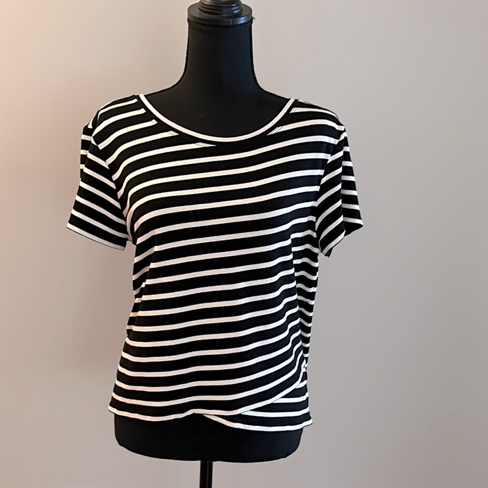 Cabinet knit top
